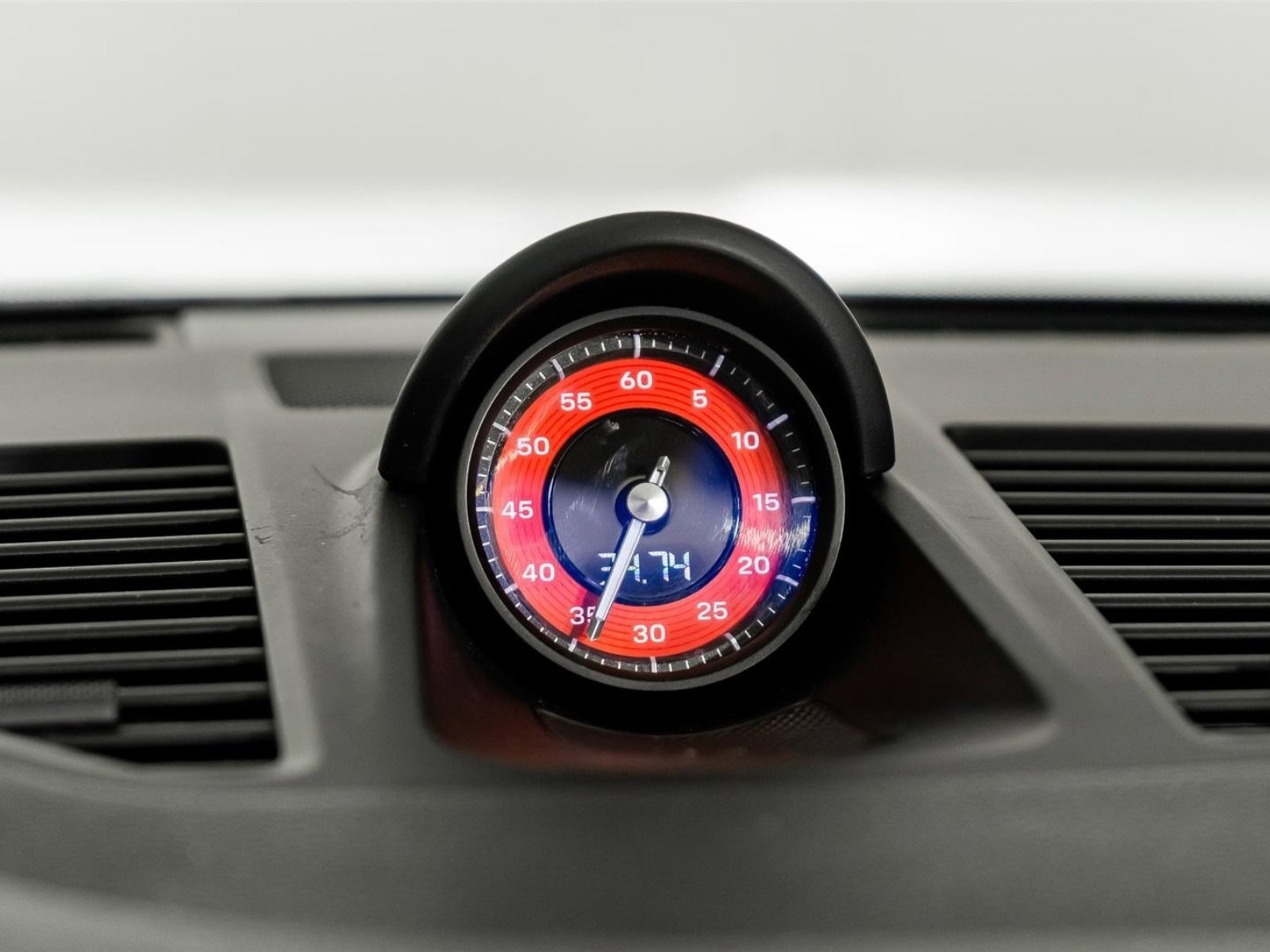 Used 2023 Porsche 911 Carrera 4 GTS image 35