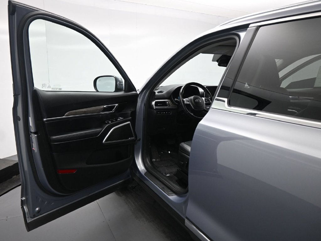 Used 2021 Kia Telluride EX w/ EX Premium Package FWD image 8