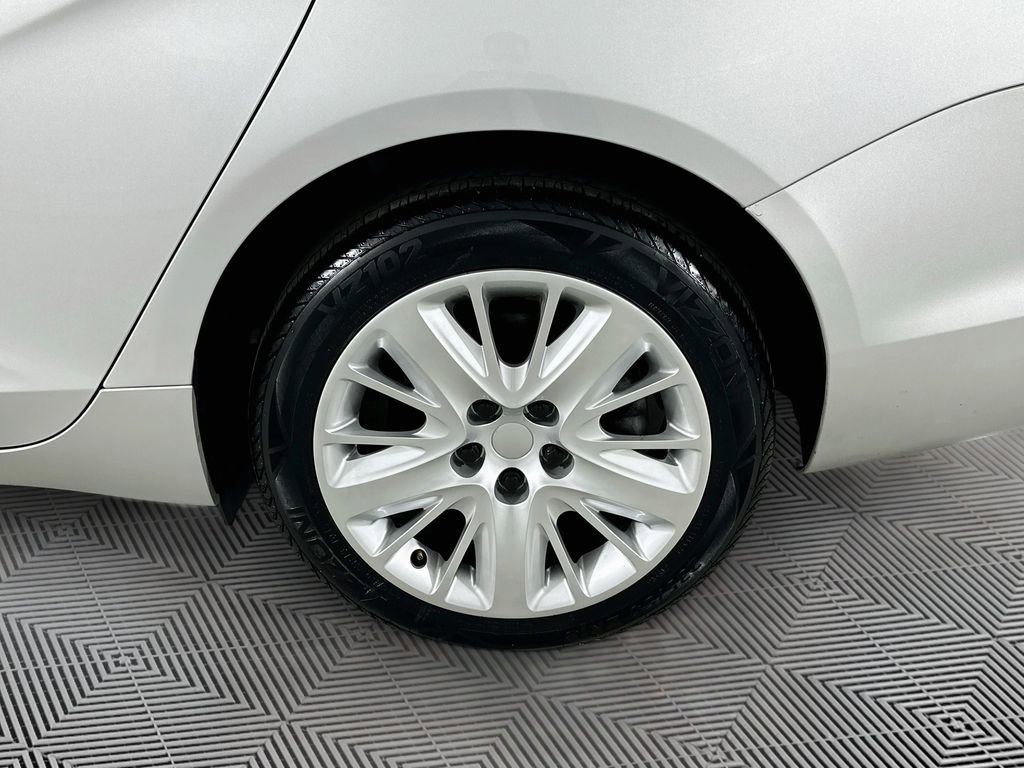 Used 2017 Chevrolet Impala LS w/ Protection Package image 26