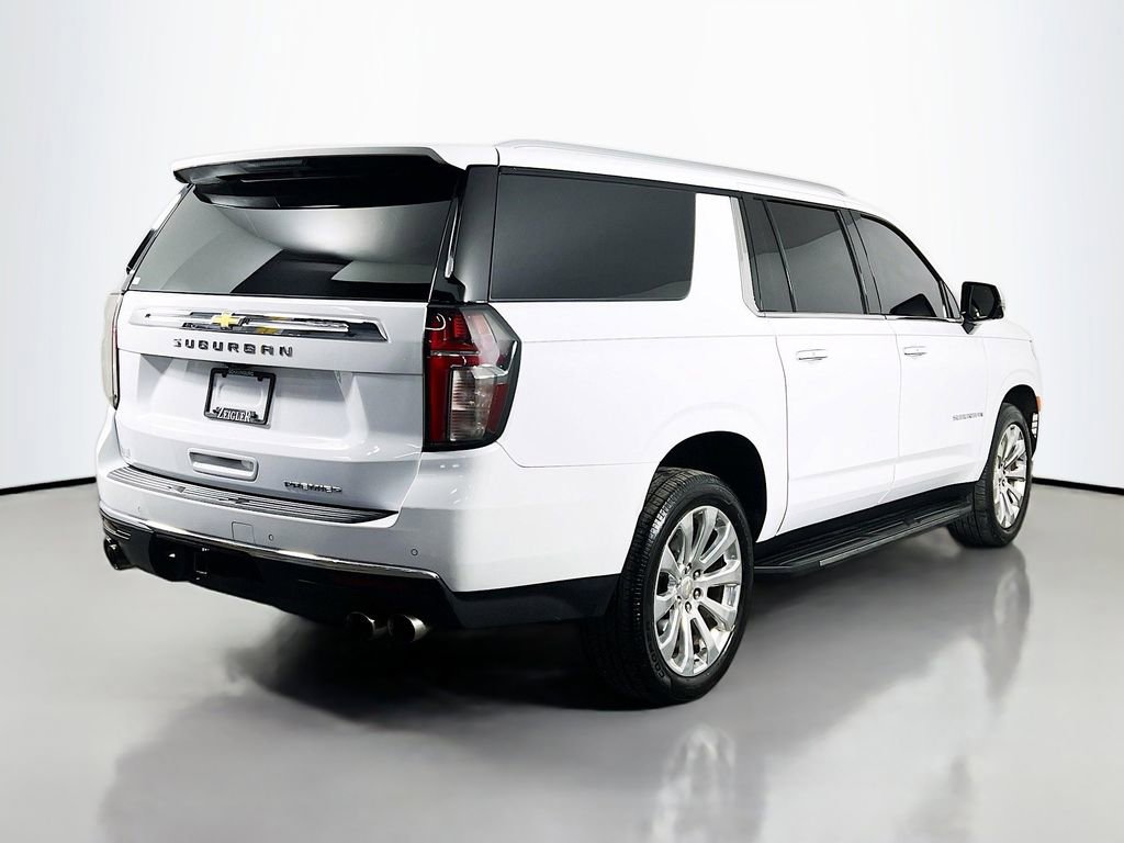 Used 2021 Chevrolet Suburban Premier w/ Premium Package AWD/4WD image 5