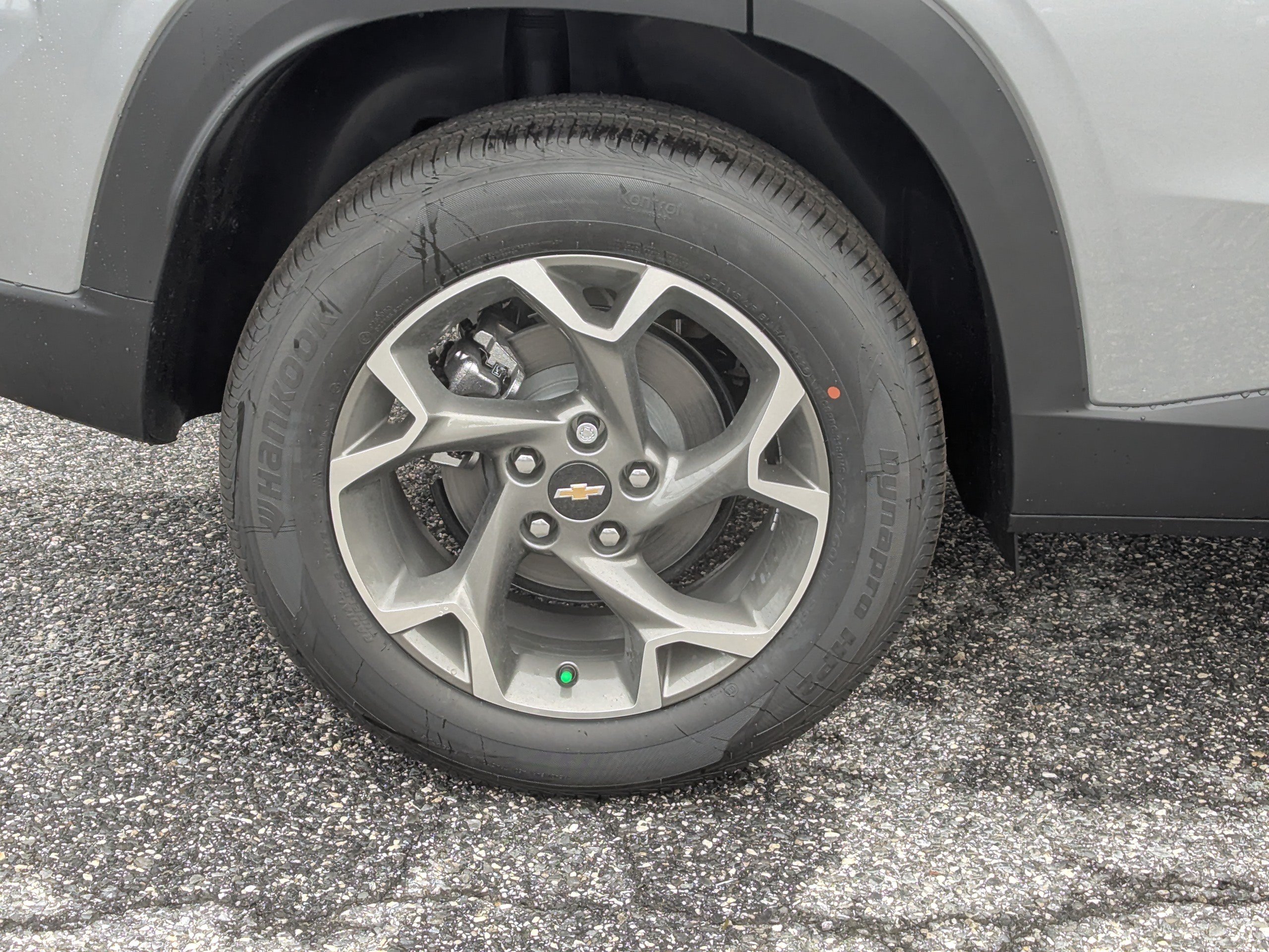 New 2026 Chevrolet Trax LT w/ Driver Confidence Package FWD image 9