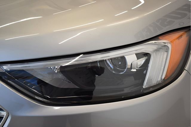 Used 2022 Ford Edge SEL image 15