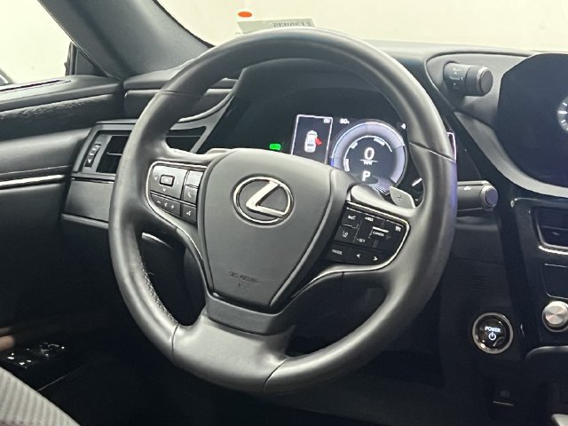 Certified 2025 Lexus ES 300h w/ Premium Package FWD image 15