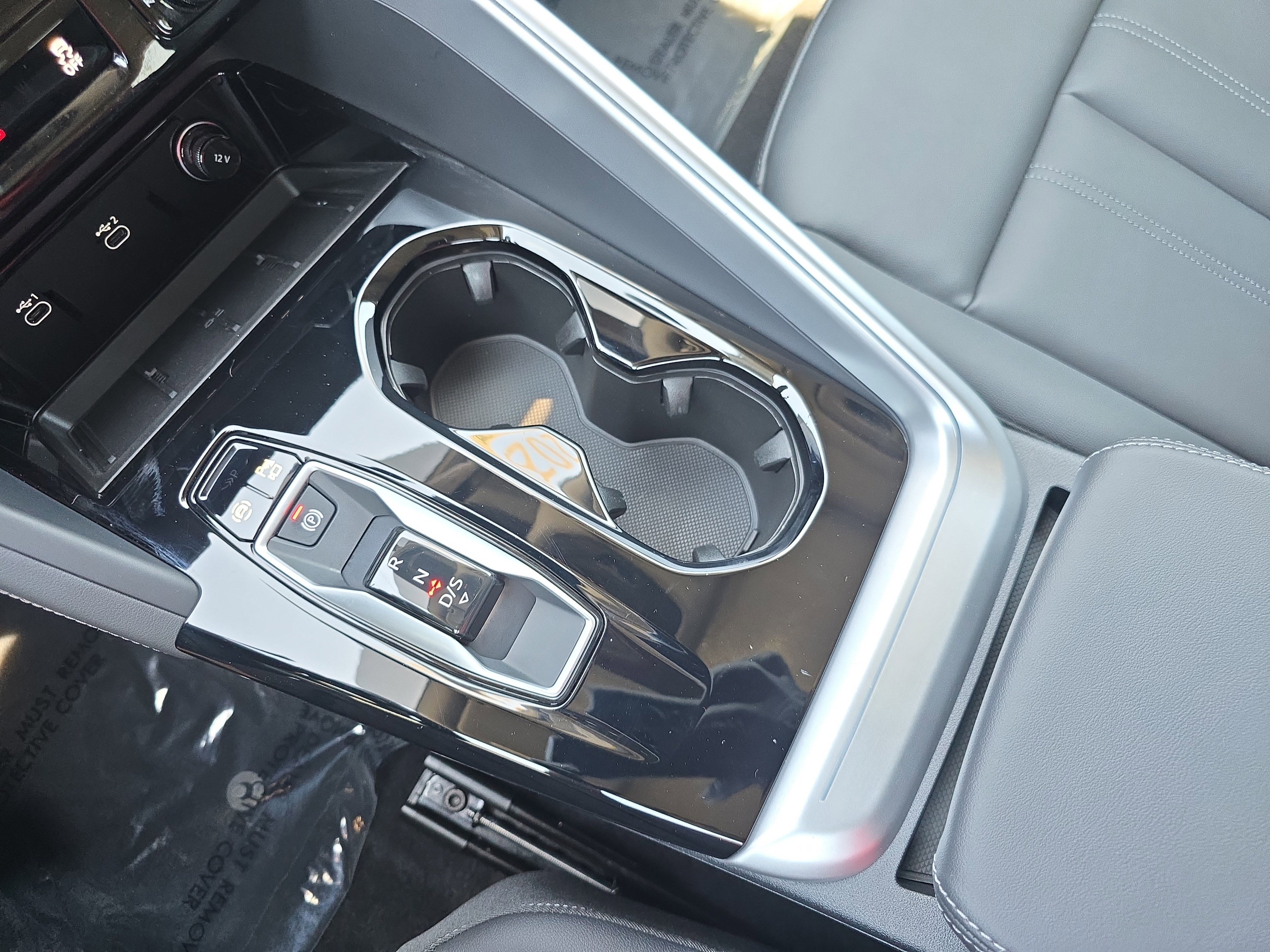 Used 2025 Audi Q5 Premium w/ Convenience Package AWD/4WD image 23