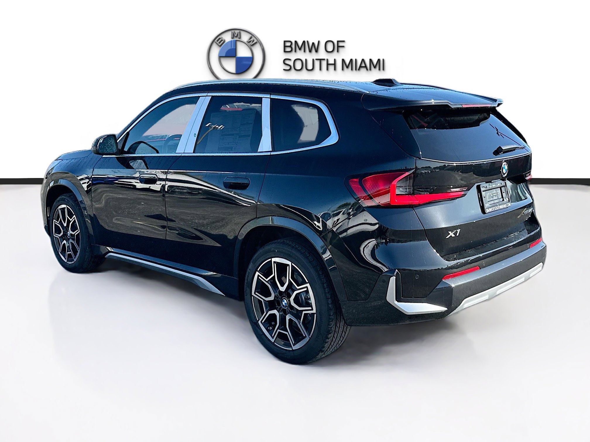 New 2026 BMW X1 xDrive28i w/ Convenience Package image 4