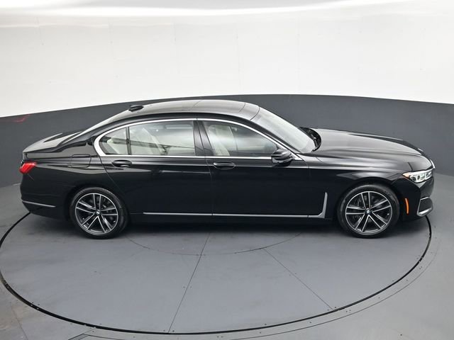 Used 2022 BMW 750i xDrive image 22