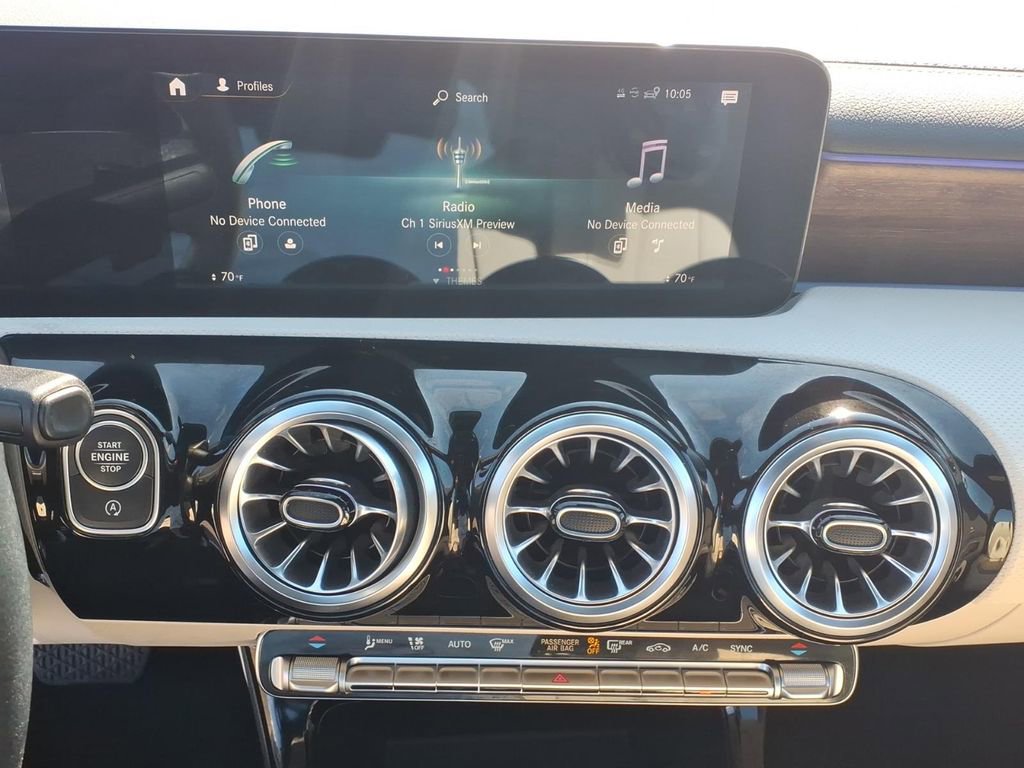 Used 2022 Mercedes-Benz CLA 250 image 7