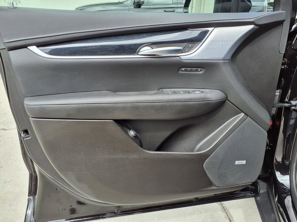 Certified 2025 Cadillac XT5 Premium Luxury AWD/4WD image 20