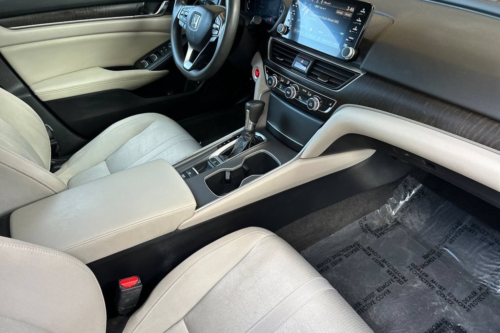 Used 2018 Honda Accord EX image 15