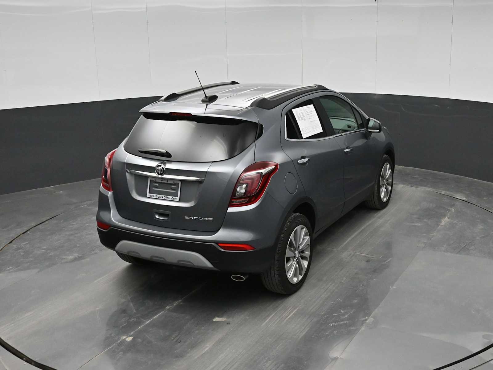 Used 2020 Buick Encore Preferred FWD image 29