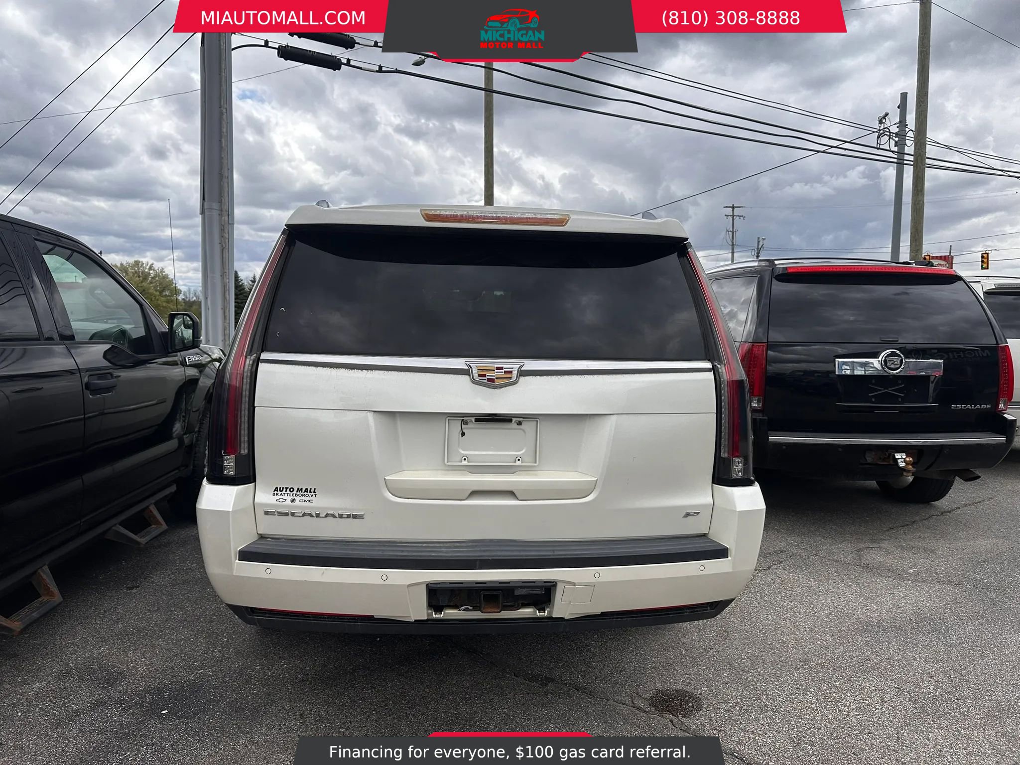 Used 2015 Cadillac Escalade ESV Platinum AWD/4WD image 5
