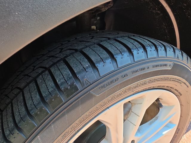 Used 2019 Ford Escape SEL FWD image 26