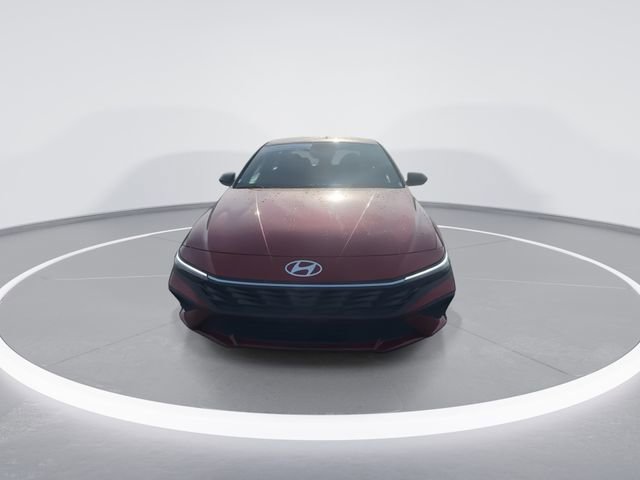 Certified 2025 Hyundai Elantra Sport FWD video 3