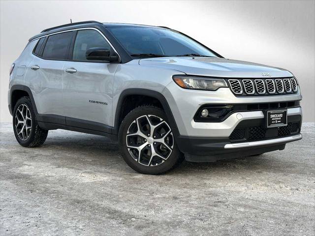 Used 2024 Jeep Compass Limited image 1