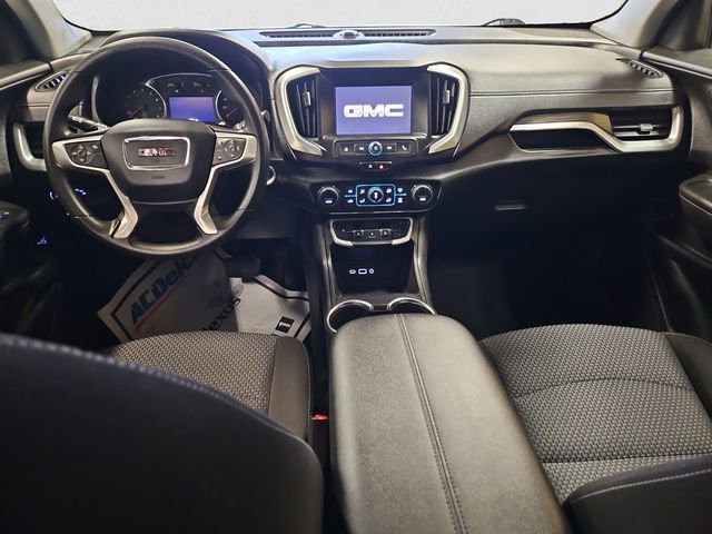 Used 2023 GMC Terrain SLE w/ Driver Convenience Package image 10