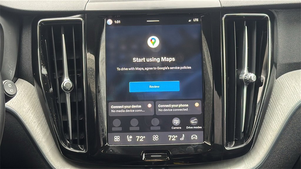 Certified 2025 Volvo XC60 B5 Plus image 12