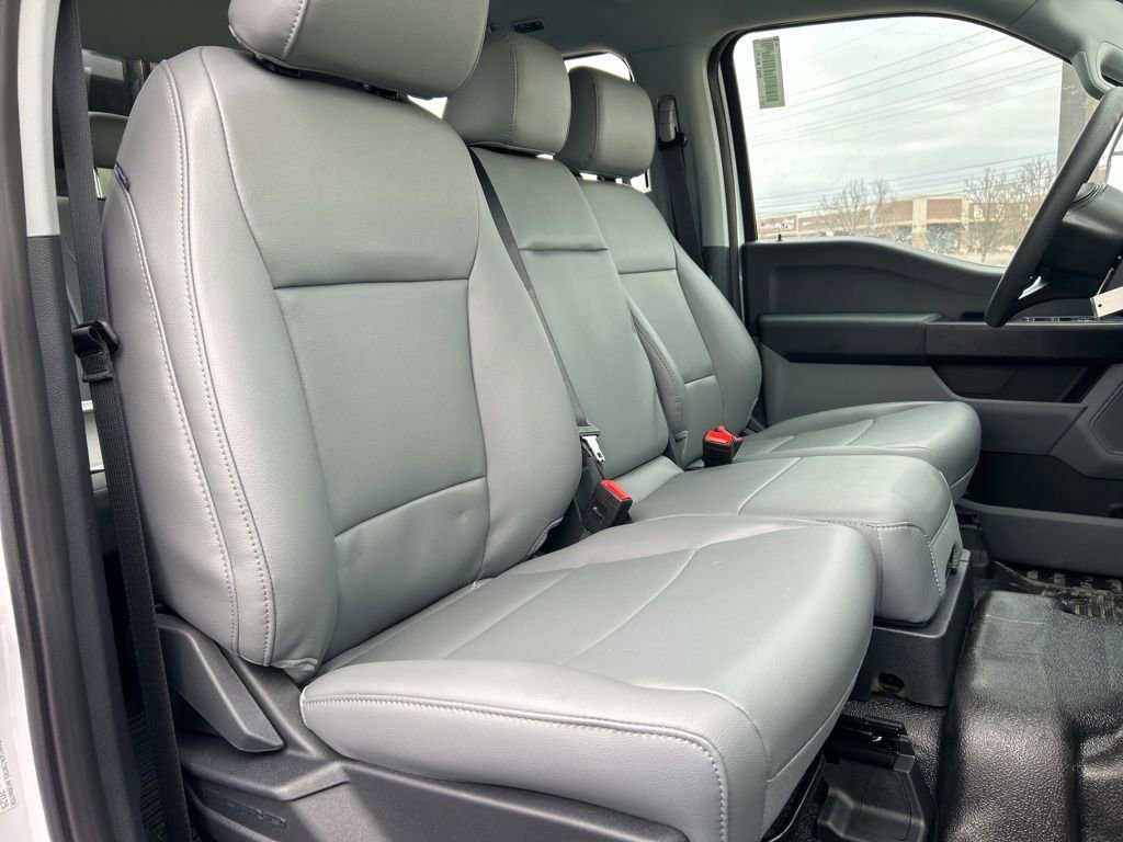 New 2026 Ford F550 4x4 Crew Cab image 11