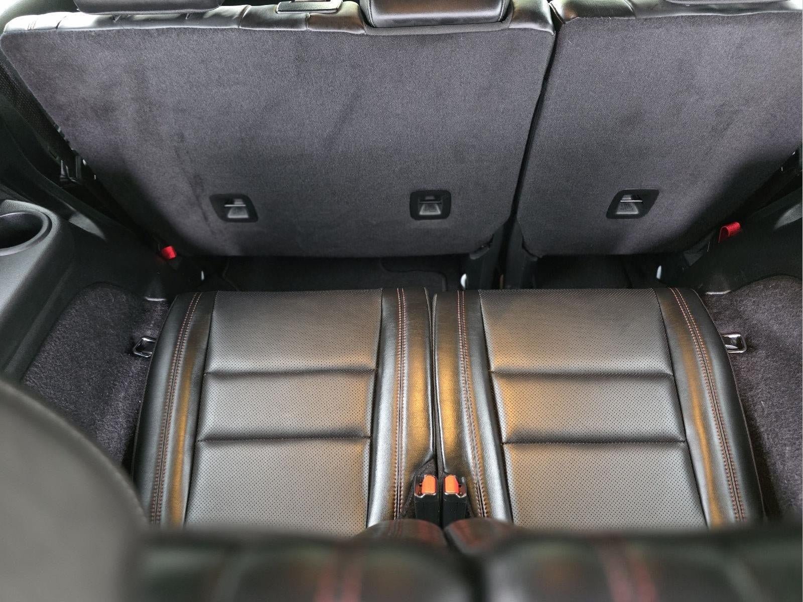 Used 2025 Dodge Durango GT AWD/4WD image 7