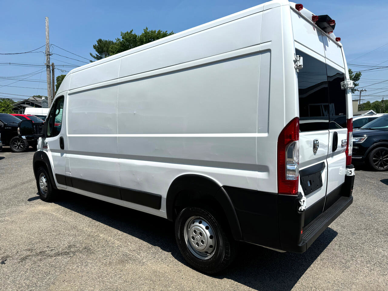 Used 2021 RAM ProMaster 2500 image 2