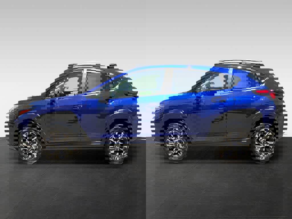 Certified 2025 Subaru Crosstrek 2.0i Premium image 3