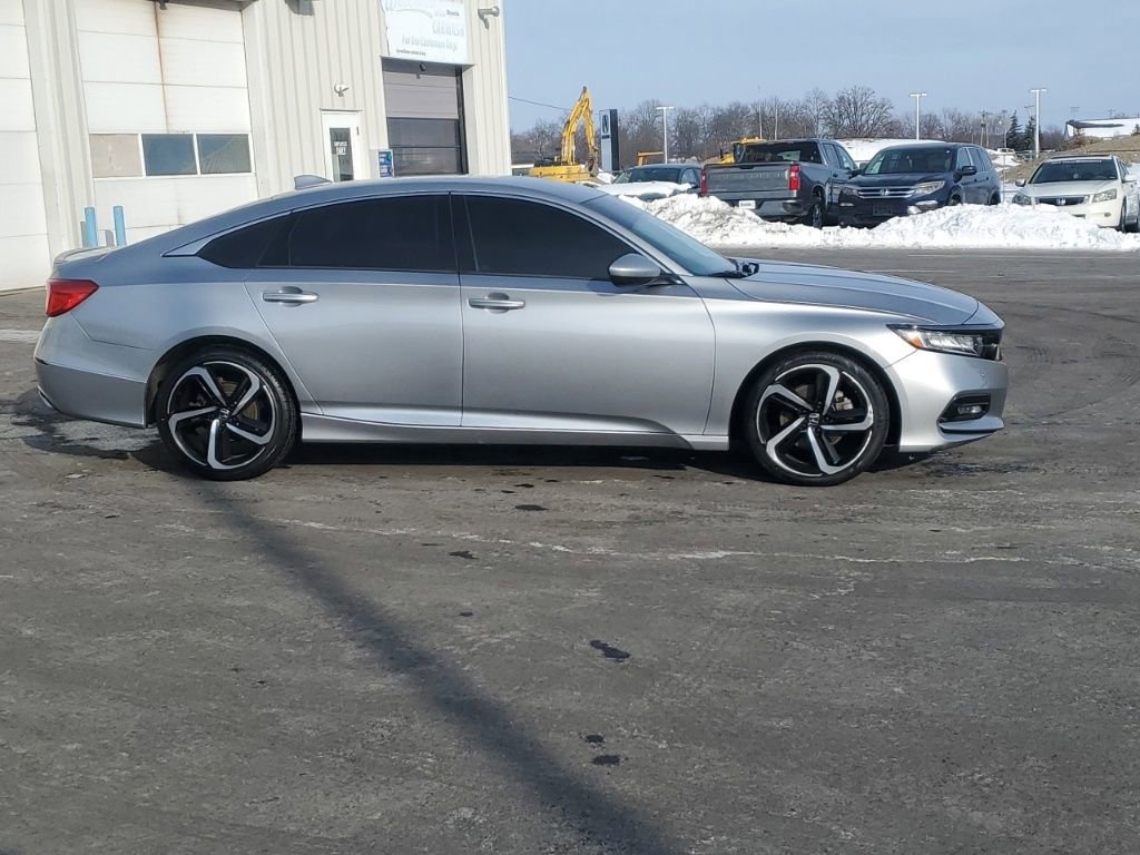 Used 2020 Honda Accord Sport image 9