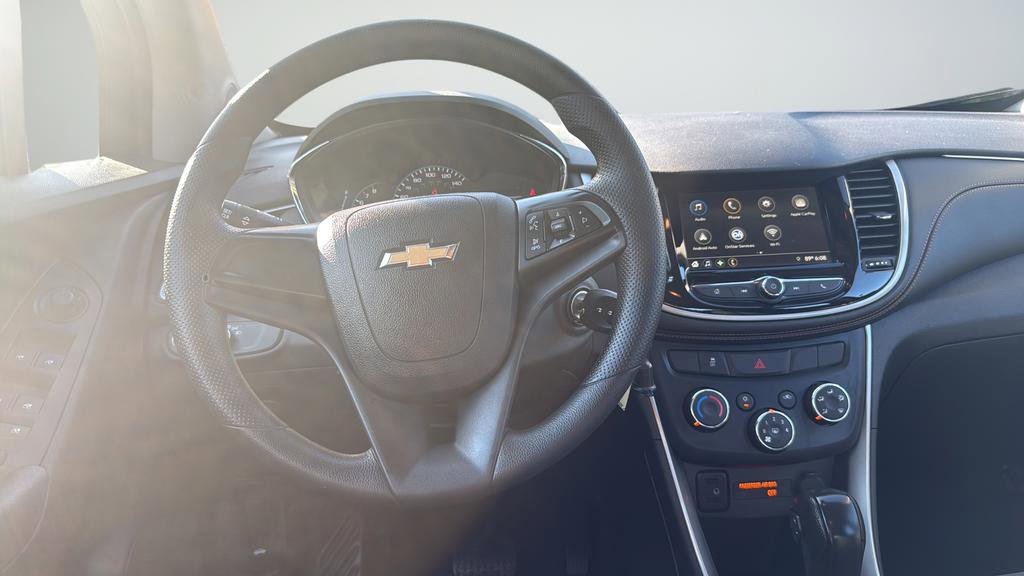 Used 2019 Chevrolet Trax LS image 13