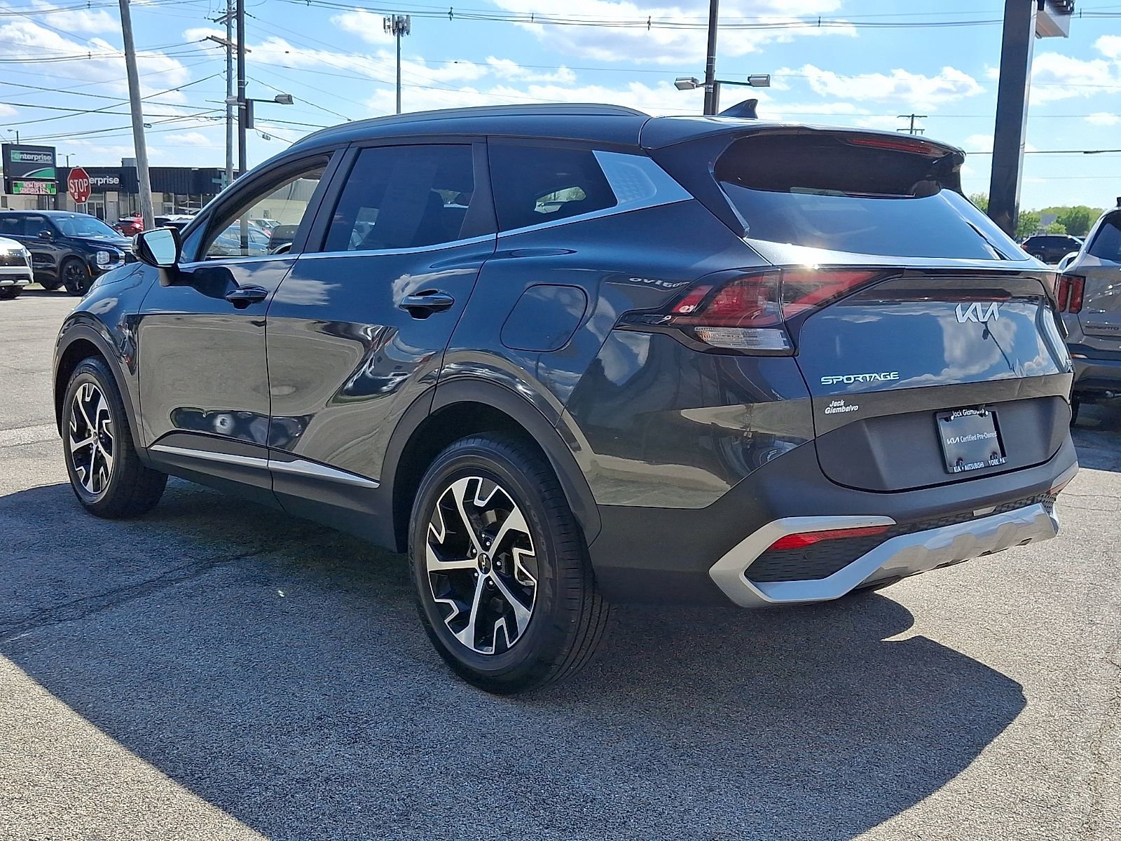 Used 2023 Kia Sportage EX AWD/4WD image 4