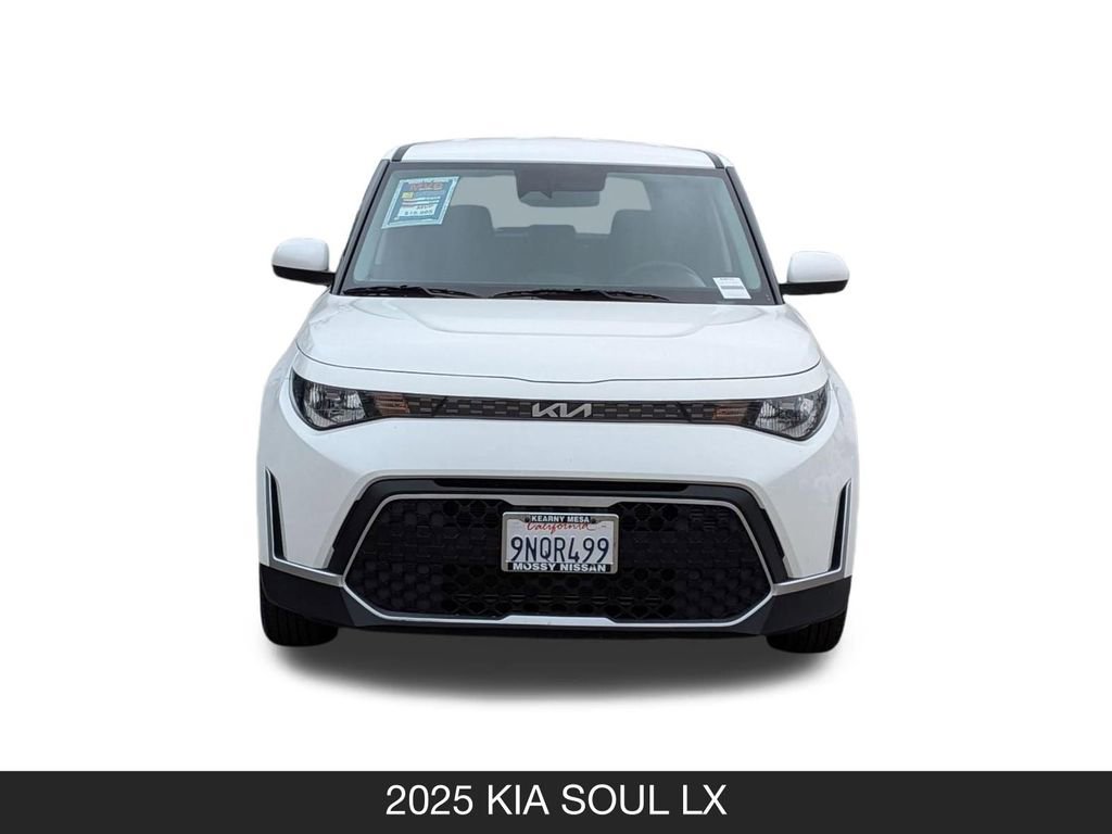 Used 2025 Kia Soul LX w/ LX Technology Package FWD image 6