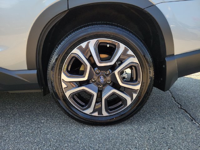 Used 2024 Subaru Ascent Touring AWD/4WD image 12