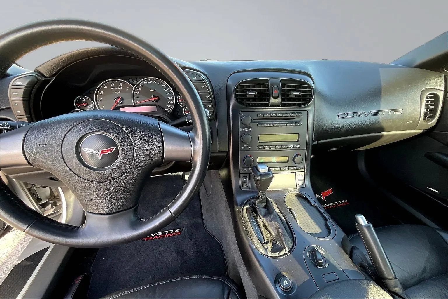 Used 2005 Chevrolet Corvette Coupe w/ Preferred Equipment Group RWD image 7