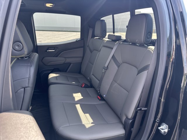 New 2026 Chevrolet Colorado ZR2 w/ Technology Package image 23