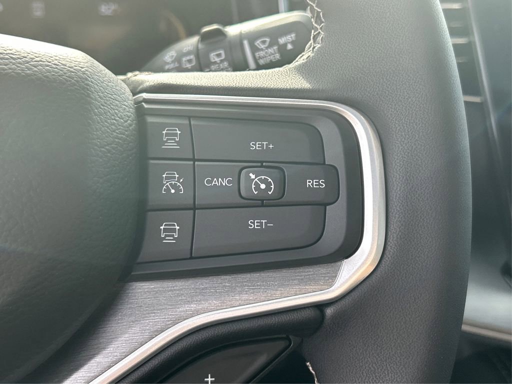 New 2025 Jeep Wagoneer Series III w/ Quick Order Package 25C Super image 37