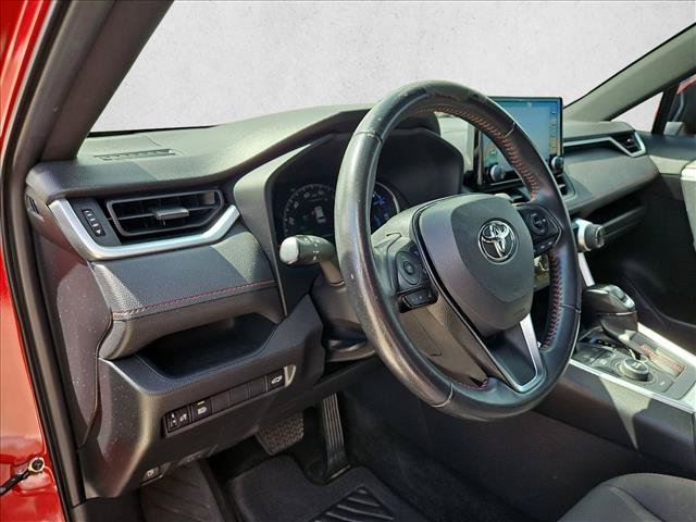Used 2022 Toyota RAV4 SE AWD/4WD image 10