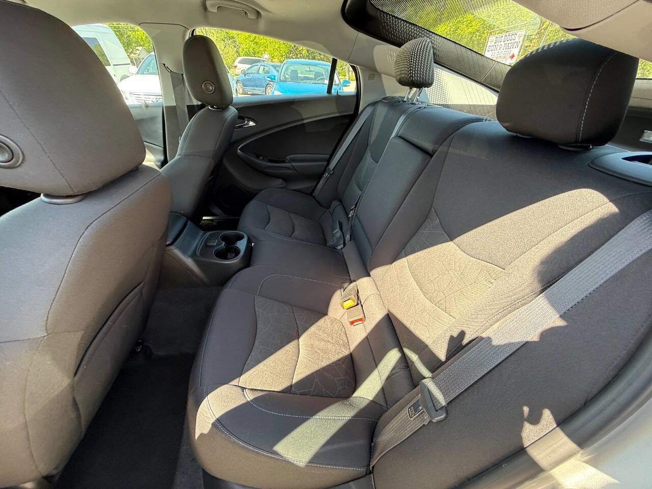 Used 2017 Chevrolet Volt LT FWD image 22