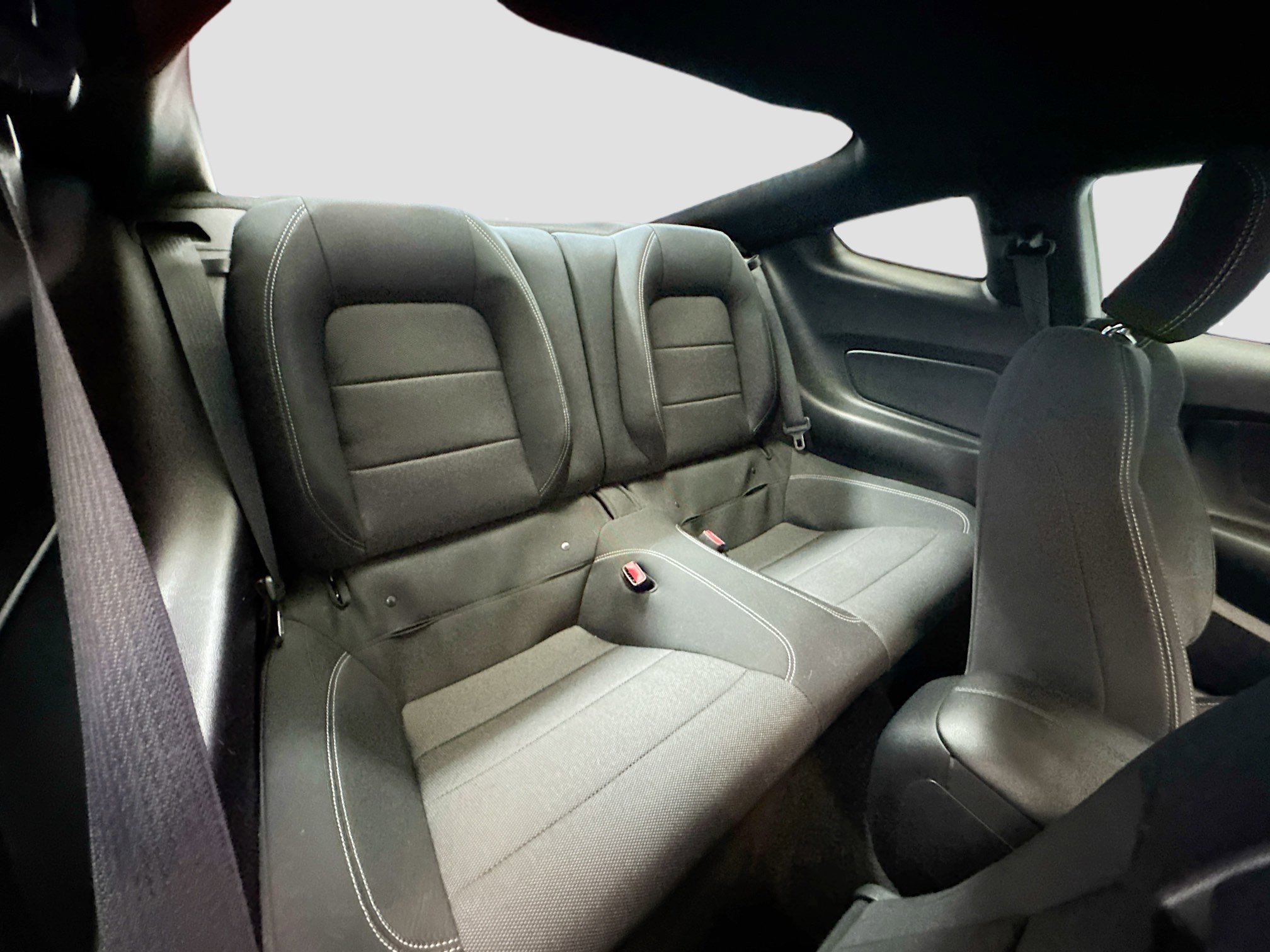 Used 2017 Ford Mustang Coupe image 17