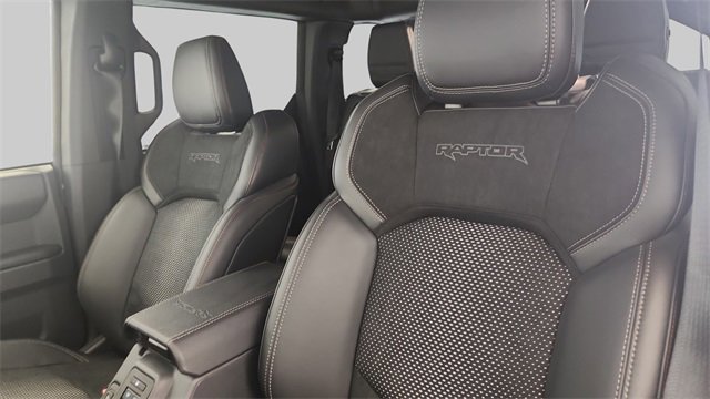 New 2025 Ford Bronco Raptor image 9