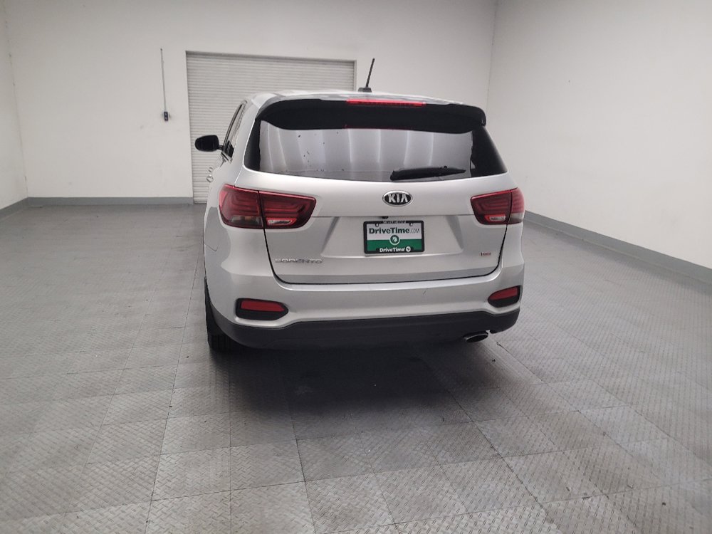 Used 2019 Kia Sorento FWD image 6