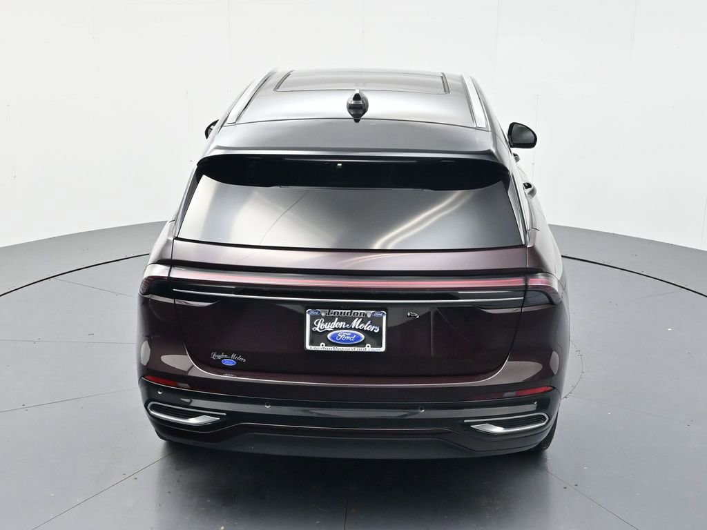 Used 2025 Lincoln Nautilus Reserve AWD/4WD image 46