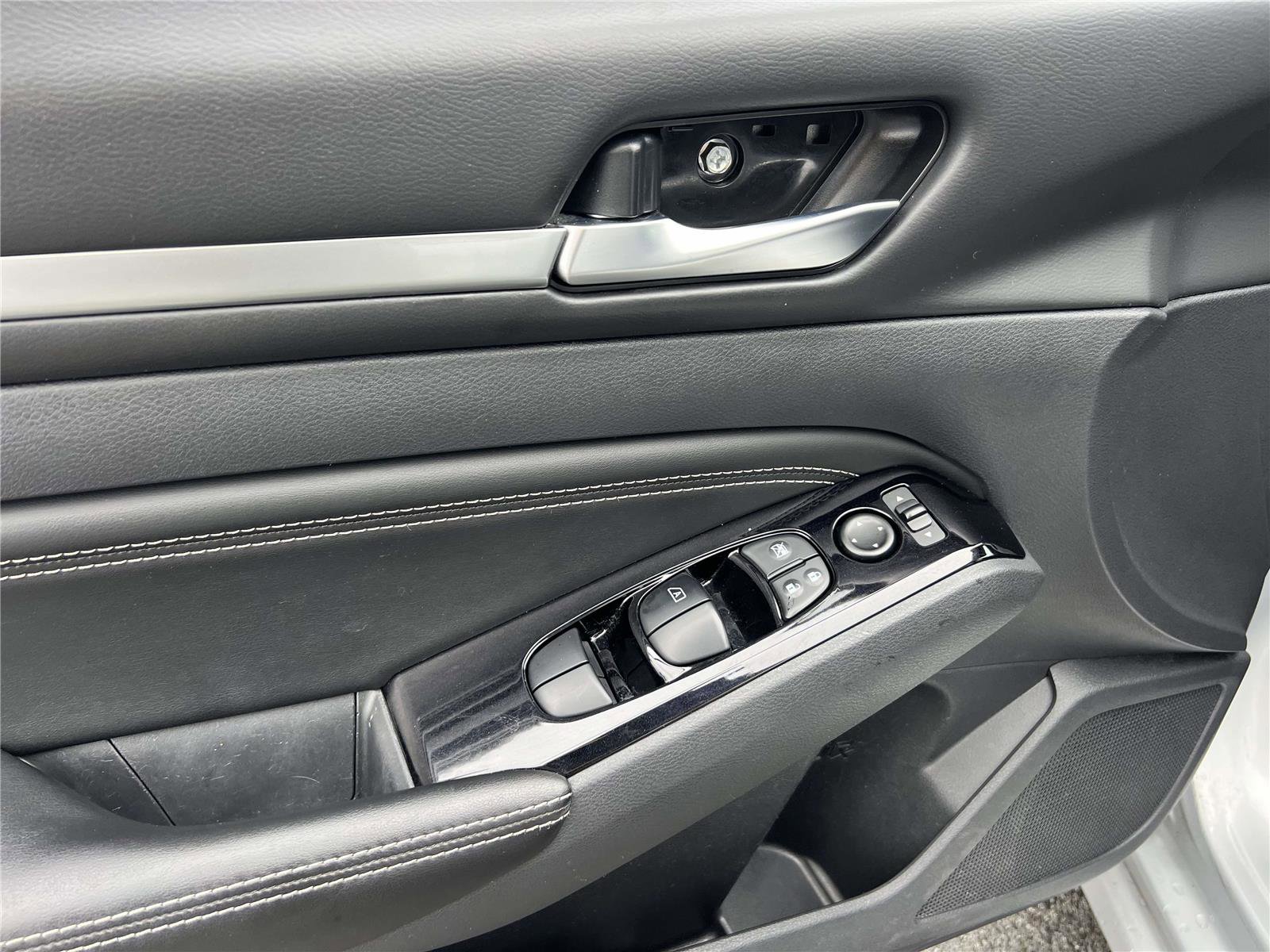 Certified 2021 Nissan Altima 2.5 SV w/ SV Premium Package image 22