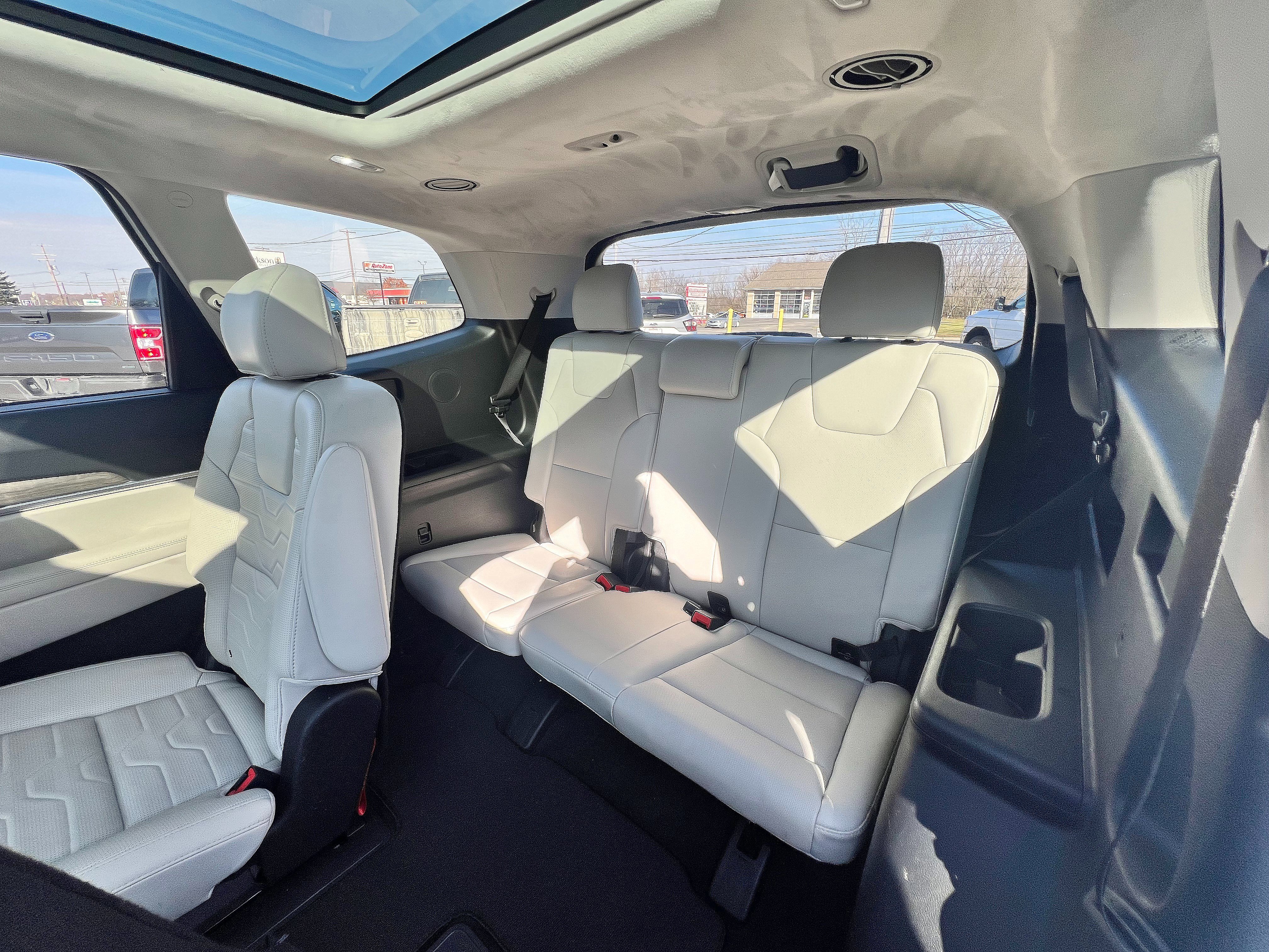 Used 2020 Kia Telluride SX w/ SX Prestige Package image 27