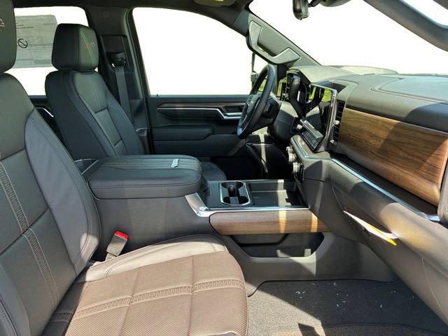 New 2026 Chevrolet Silverado 2500 High Country w/ Technology Package AWD/4WD image 13