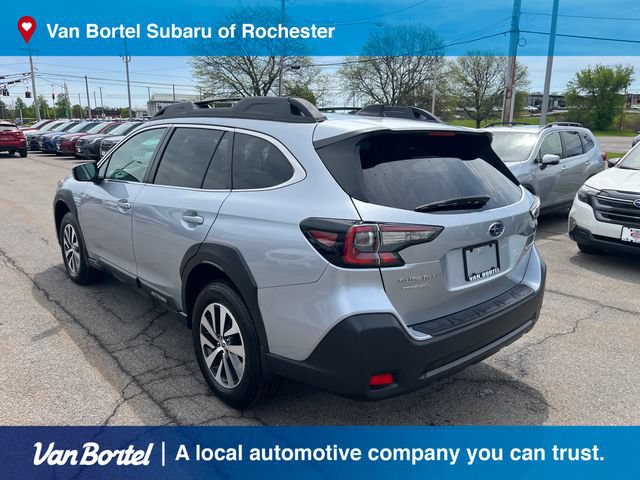 Certified 2025 Subaru Outback Premium AWD/4WD image 3