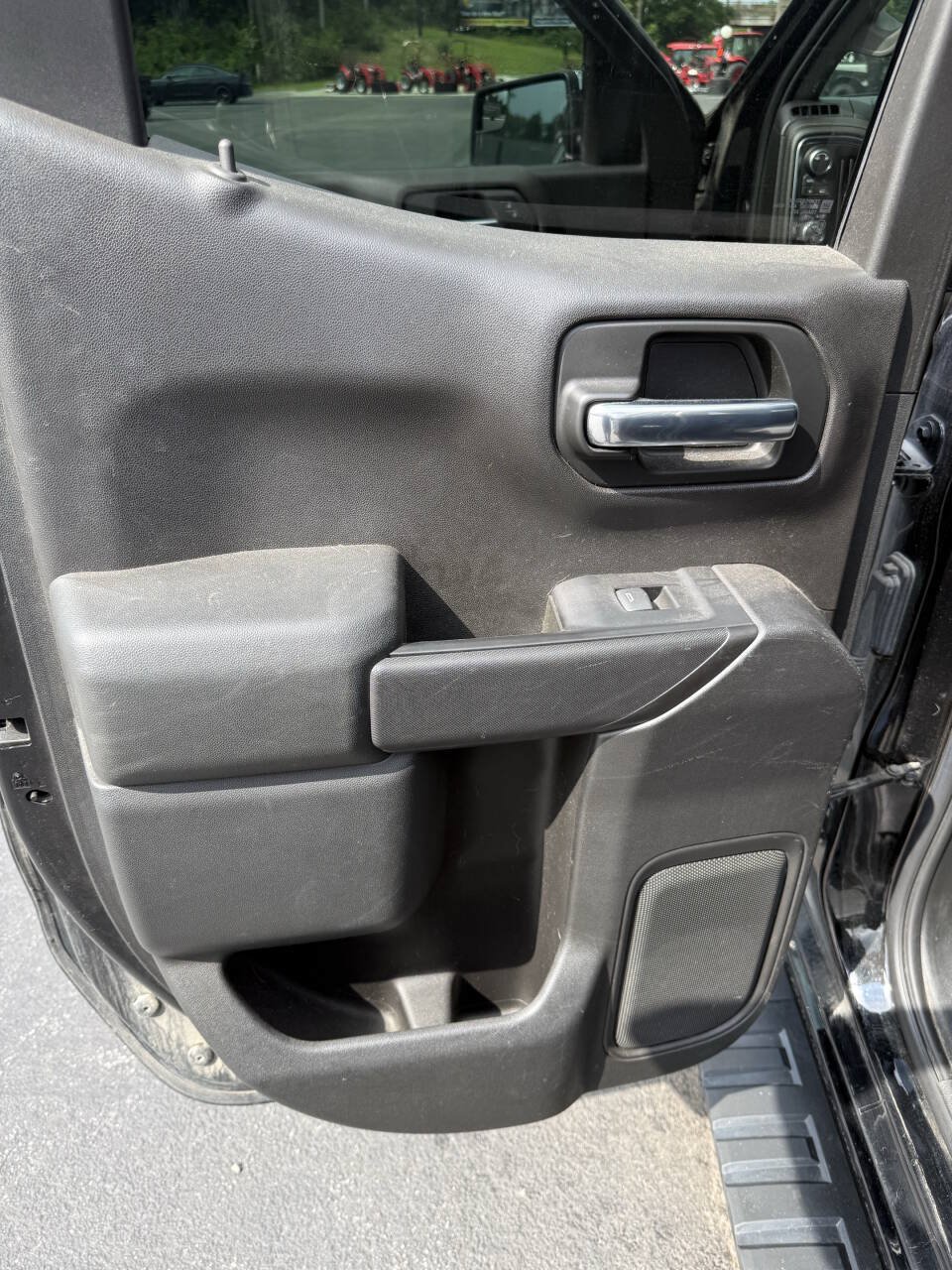 Used 2019 Chevrolet Silverado 1500 LT w/ All-Star Edition AWD/4WD image 15