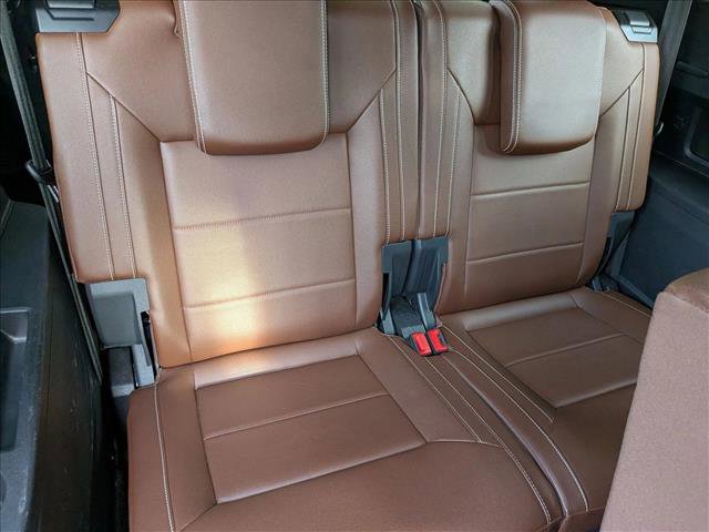 Used 2021 Volkswagen Atlas SEL R-Line FWD image 18