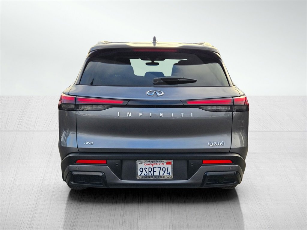 Certified 2025 INFINITI QX60 Luxe image 5