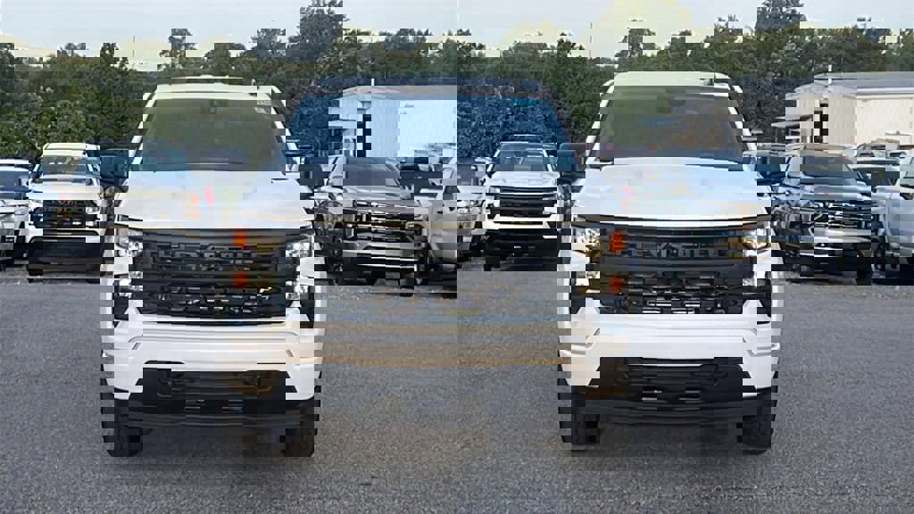 New 2026 Chevrolet Silverado 1500 Custom w/ Turbomax Blackout Package image 2