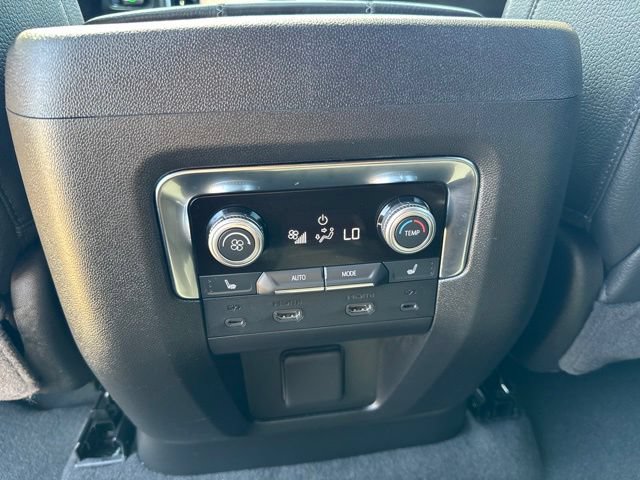 Used 2026 GMC Yukon XL Denali w/ Denali Reserve Package AWD/4WD image 25