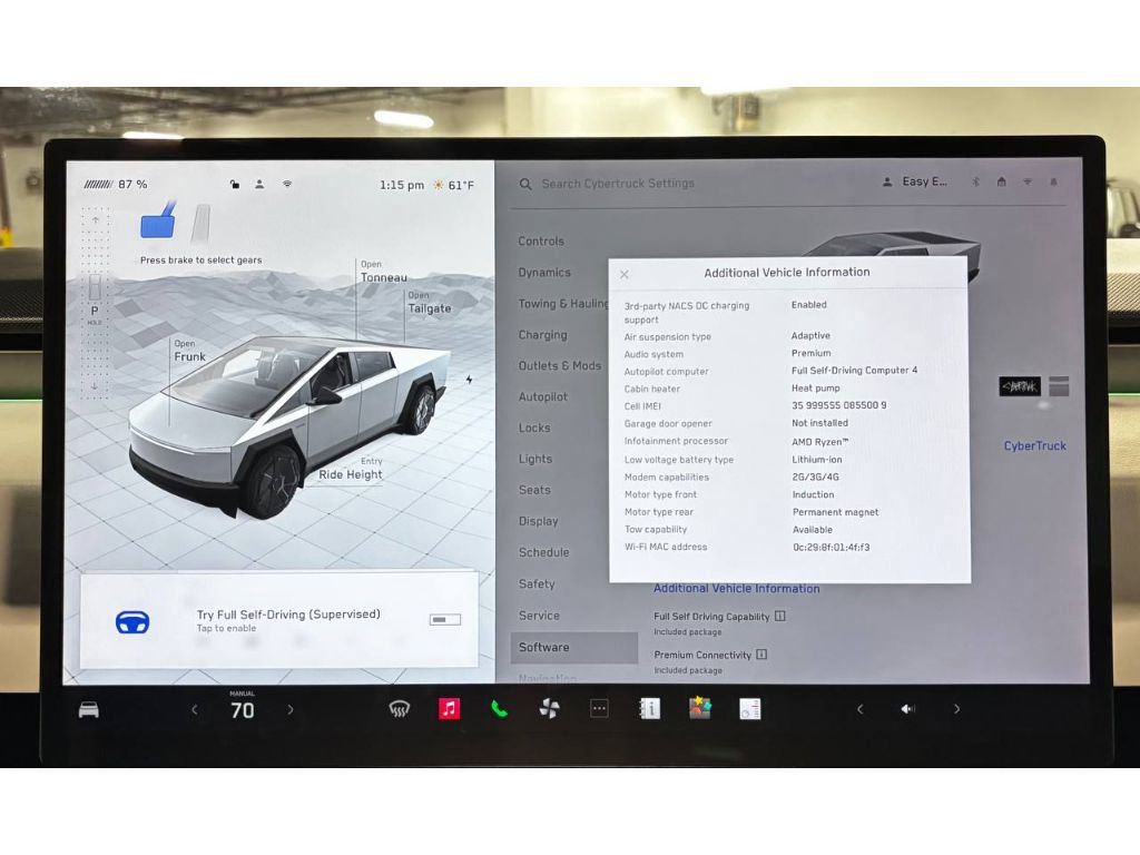 Used 2024 Tesla Cybertruck AWD Crew Cab image 28