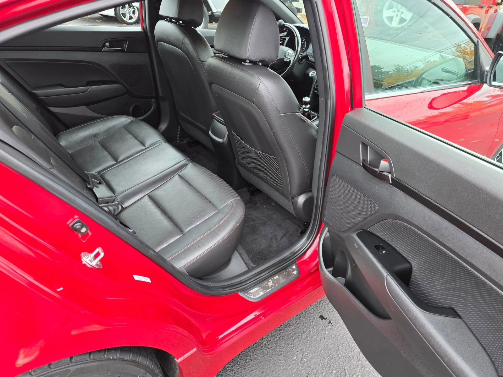 Used 2019 Hyundai Elantra Sport w/ Cargo Package image 13