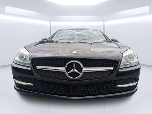 Used 2012 Mercedes-Benz SLK 350 image 8